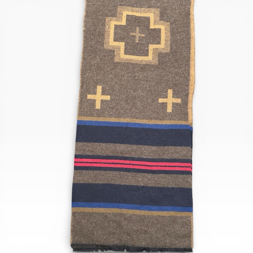 Pendleton 100% Virgin Wool Southwest Design Scarf - Picture 4 of 6